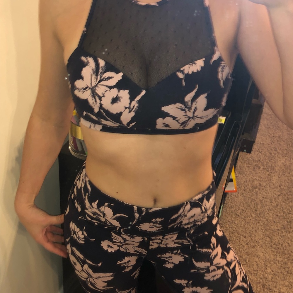 O’Neill 2 piece workout outfit🤤😍